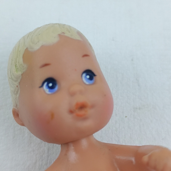 Vintage Mattel Baby Doll 2 3/4" Molded Hair Rubber Head 1986 Vinyl Body 1973. - Picture 6 of 8